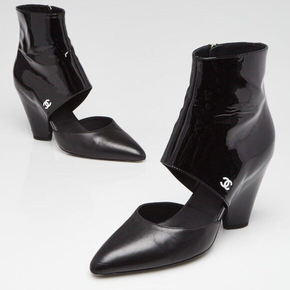 Chanel Black Patent Leather/Leather Cut Out Heels - Picture 1 of 12